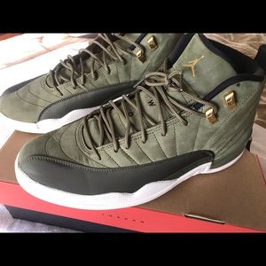 Jordan 12 Olive, Jordan 12 Bordeaux, Jordan 5 pre